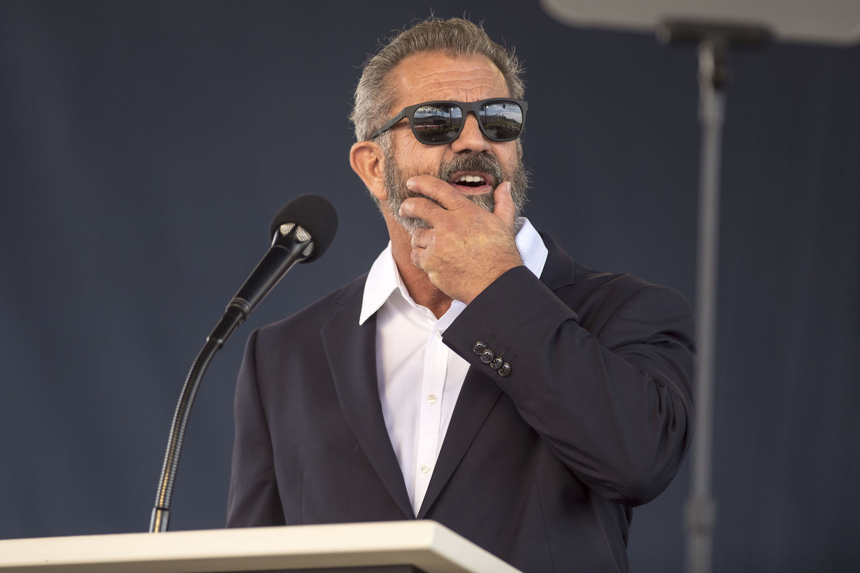 2016 - Mel Gibson